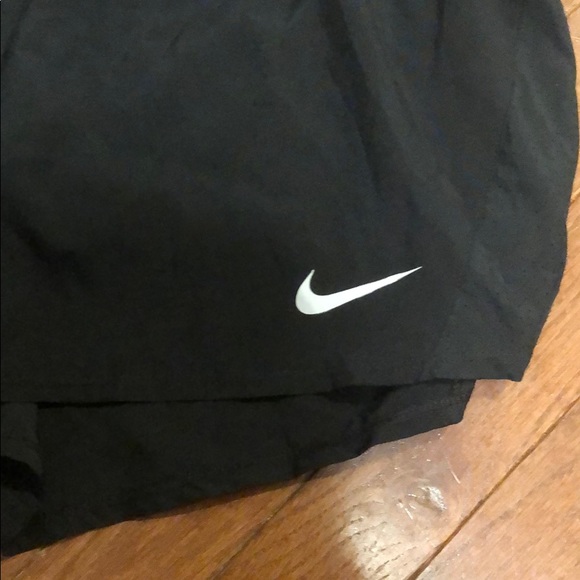 NWT Nike Dri-fit running shorts size M - Picture 2 of 5
